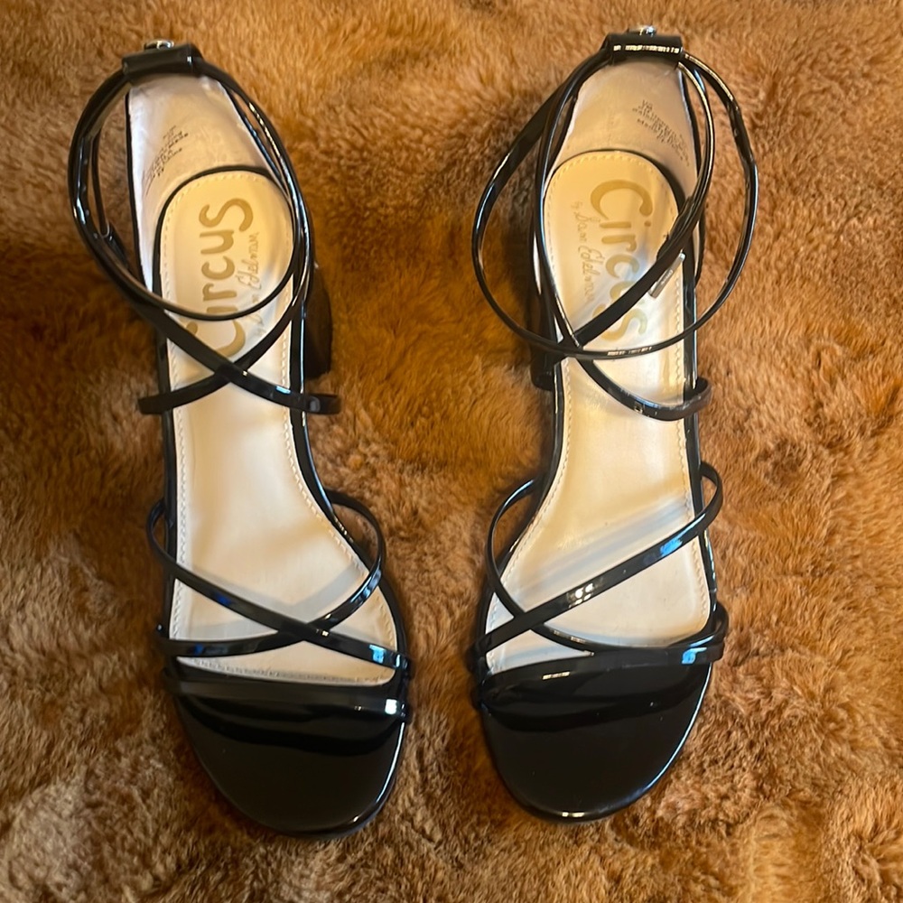 Circus Patent Leather shoes size 7